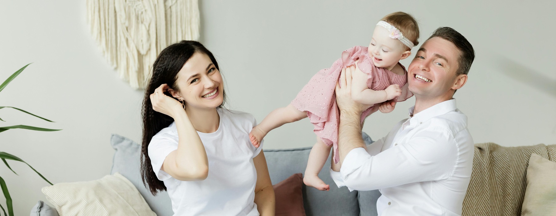 happy family at Pleasantwood Apartments